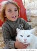 Afghanistan-girl-and-her-cat-Awesome-2014-photo.jpg