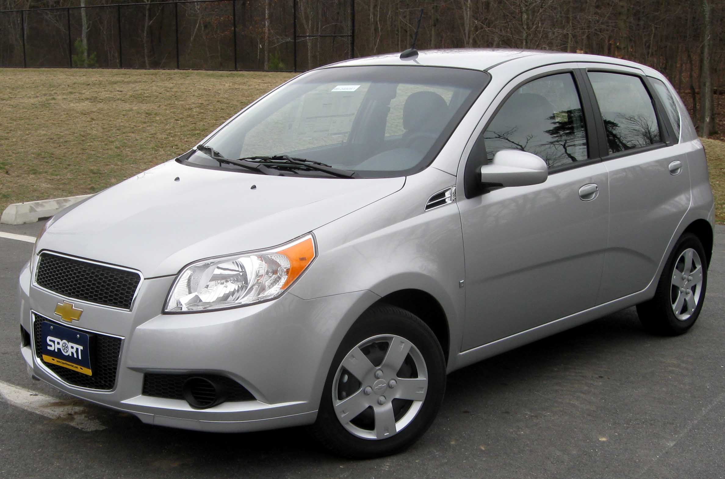 2009_Chevrolet_Aveo5_LS.jpg