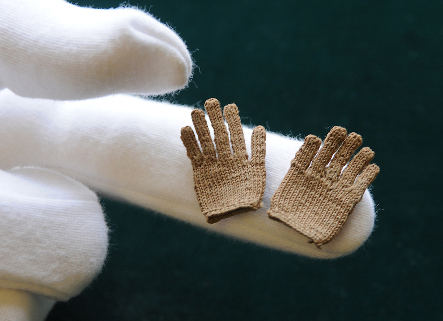 CK-GLOVES14.jpg