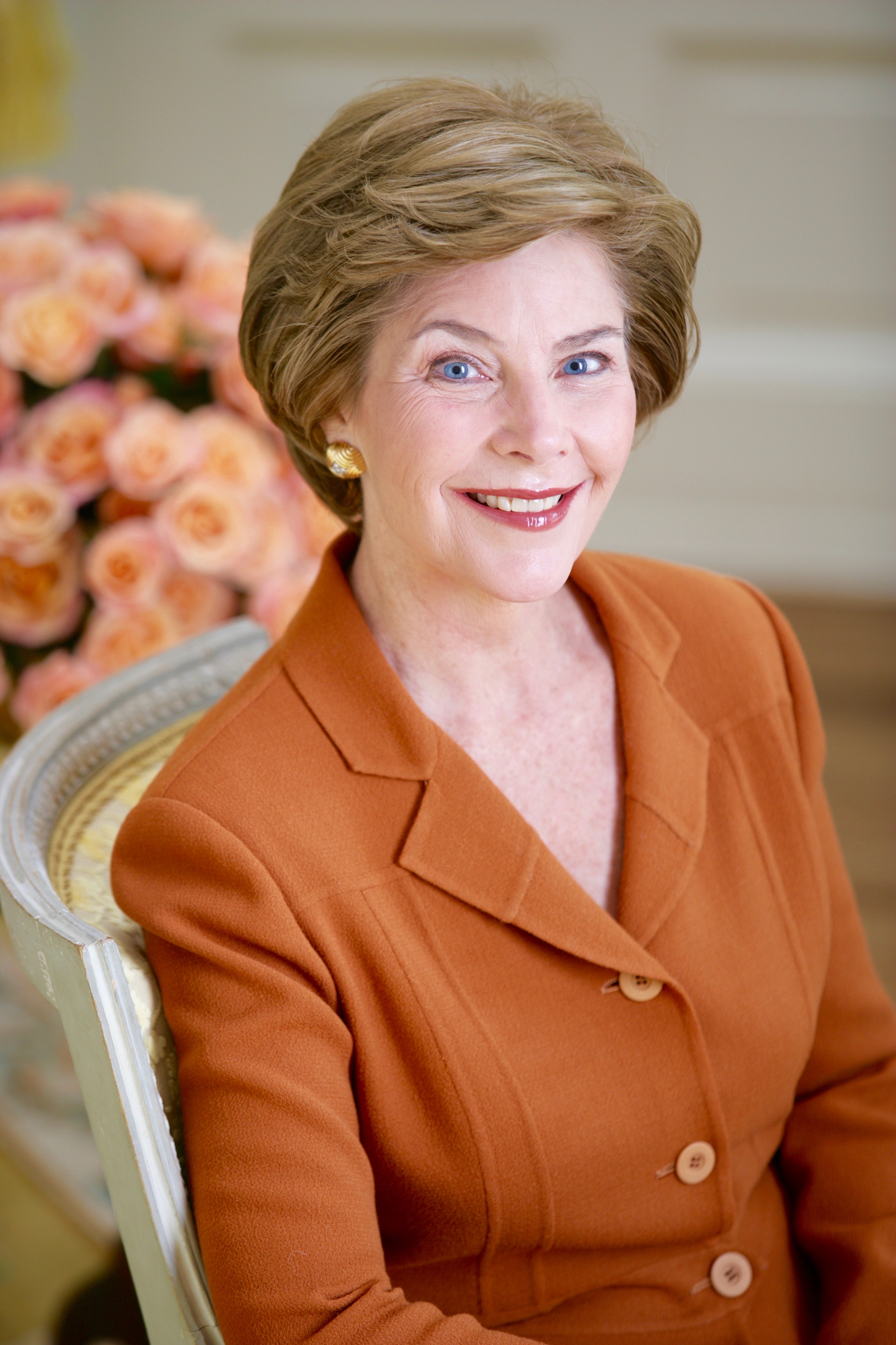 Laura_Bush_portrait.jpg