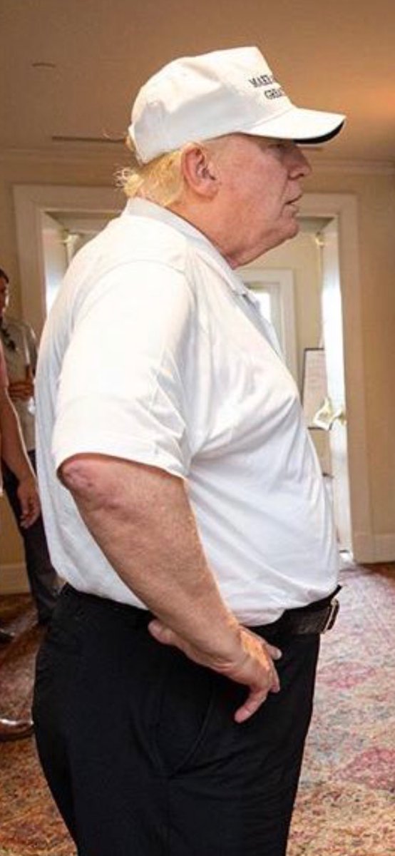 DmvplCNW0AApTeb.jpg