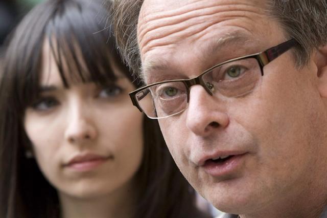 Mark_And_Jodie_Emery.jpg