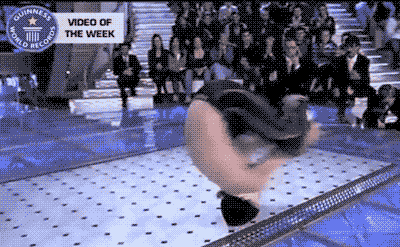 1e76fb124b1a4402af694128ebd1cfc8.gif