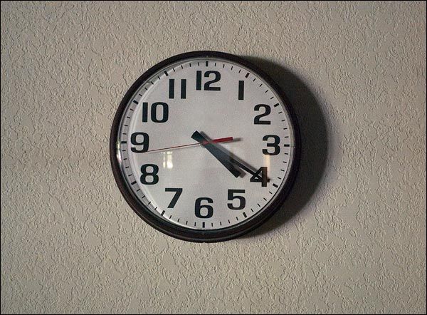 clock_420_sallaway_2199.jpg
