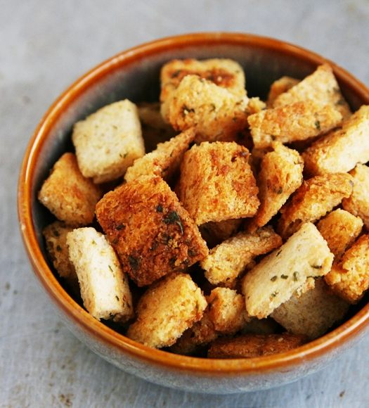 CroutonsInBowl.jpg