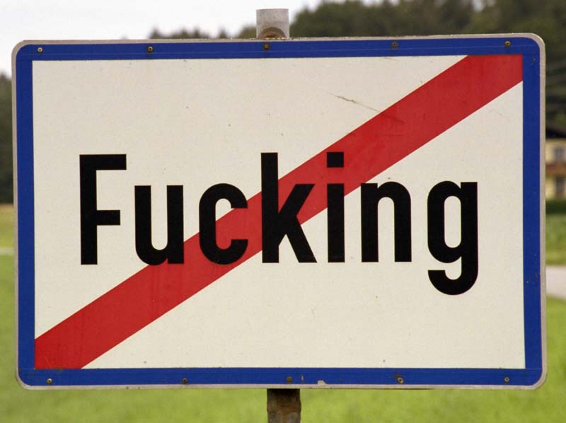 r1f26-no-fucking.jpg